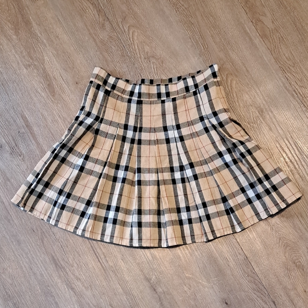 ROMWE Beige Plaid Skater Skirt